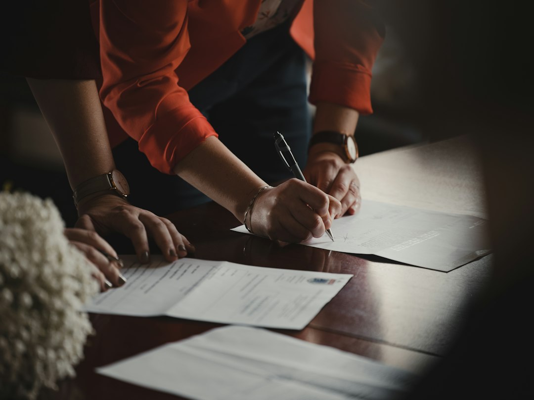 Comment rédiger et conclure un contrat de travail à durée déterminée ?